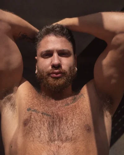 Vynicius photo 36, latino, curvy, brunette, 180 cm, 81 kg, Hong Kong