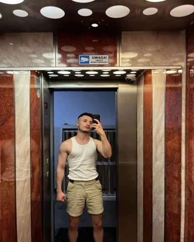 Zayn photo 7, european, athletic, black hair, 175 cm, 70 kg, Hong Kong