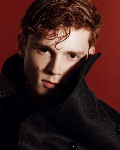 Cassius photo 13, european, slim, brunette, 183 cm, 61 kg, Hong Kong