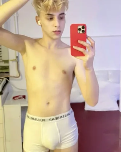 Edwin photo 15, asian, average, blonde hair, 183 cm, 72 kg, Hong Kong