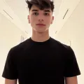 Byron photo 15, latino, average, black hair, 173 cm, 65 kg, Hong Kong