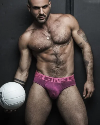 Yarin photo 15, european, athletic, blonde hair, 180 cm, 79 kg, Hong Kong