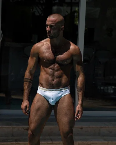 Yarin photo 37, european, athletic, blonde hair, 180 cm, 79 kg, Hong Kong