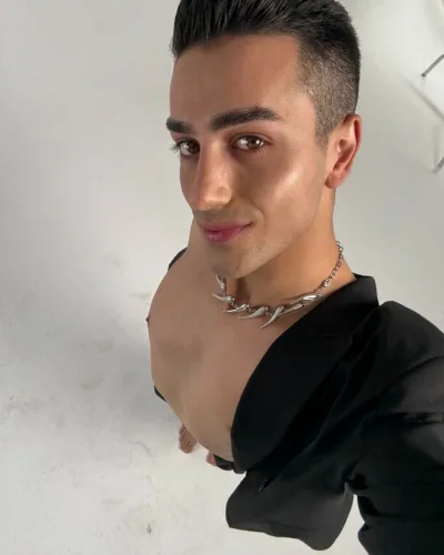 Ivan photo 14, latino, curvy, black hair, 170 cm, 77 kg, Hong Kong