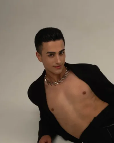 Ivan photo 15, latino, curvy, black hair, 170 cm, 77 kg, Hong Kong