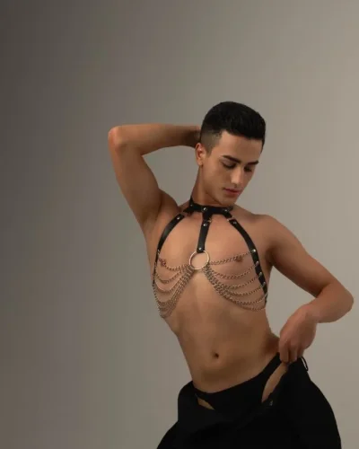 Ivan photo 17, latino, curvy, black hair, 170 cm, 77 kg, Hong Kong
