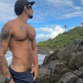 August photo 3, latino, curvy, black hair, 190 cm, 93 kg, Hong Kong