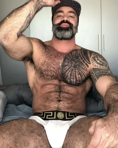 Theodoros photo 10, european, curvy, brunette, 180 cm, 90 kg, Hong Kong