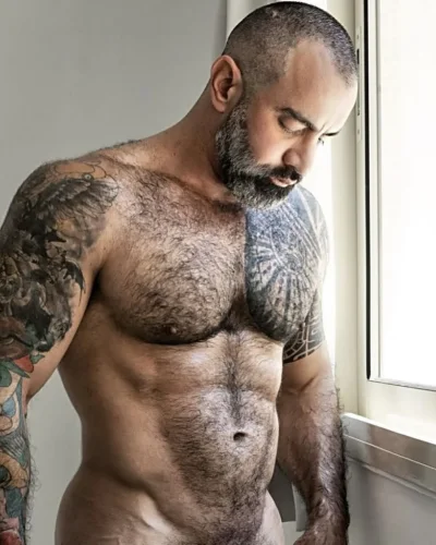 Theodoros photo 13, european, curvy, brunette, 180 cm, 90 kg, Hong Kong