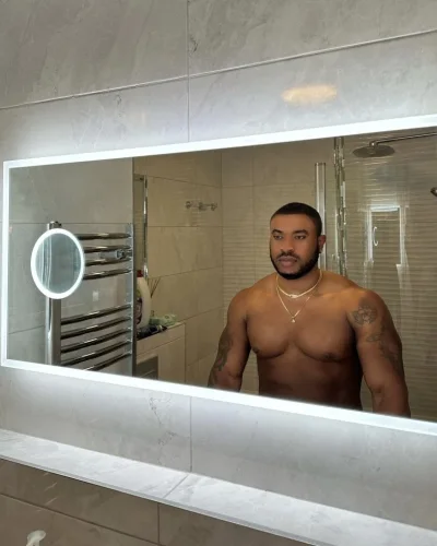 Andres photo 7, ebony / black, curvy, black hair, 188 cm, 120 kg, Hong Kong