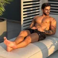 Vendome photo 6, european, curvy, black hair, 188 cm, 90 kg, Hong Kong