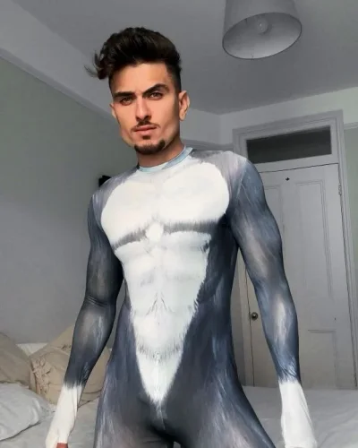 Yan photo 6, latino, athletic, black hair, 180 cm, 77 kg, Hong Kong