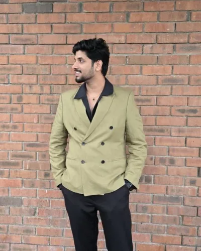 Vivek photo 8, asian, curvy, black hair, 180 cm, 86 kg, Hong Kong