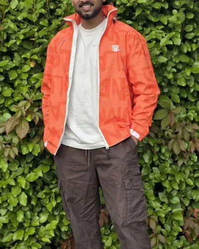 Vivek photo 9, asian, curvy, black hair, 180 cm, 86 kg, Hong Kong