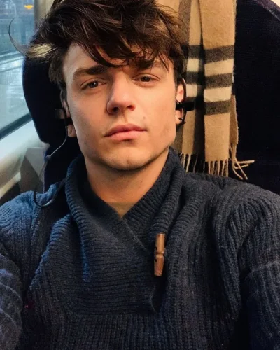 Vince photo 2, latino, athletic, brunette, 185 cm, 83 kg, Hong Kong