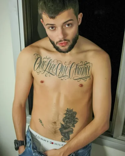 Travis photo 1, slavic, average, black hair, 168 cm, 58 kg, Hong Kong