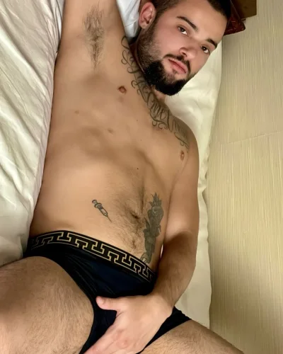 Travis photo 10, slavic, average, black hair, 168 cm, 58 kg, Hong Kong