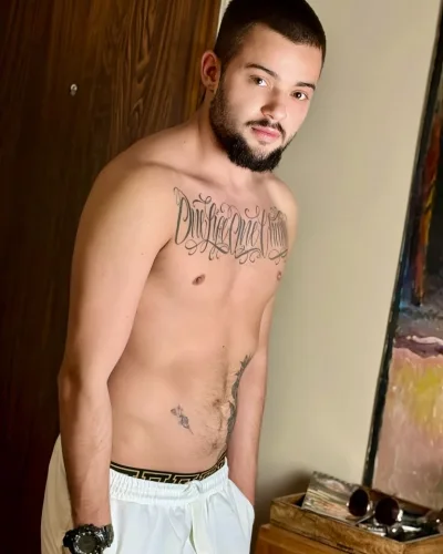 Travis photo 24, slavic, average, black hair, 168 cm, 58 kg, Hong Kong
