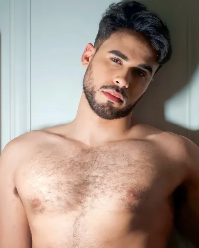 Antonio photo 2, latino, curvy, black hair, 178 cm, 81 kg, Hong Kong