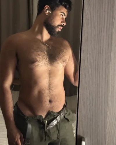 Antonio photo 33, latino, curvy, black hair, 178 cm, 81 kg, Hong Kong