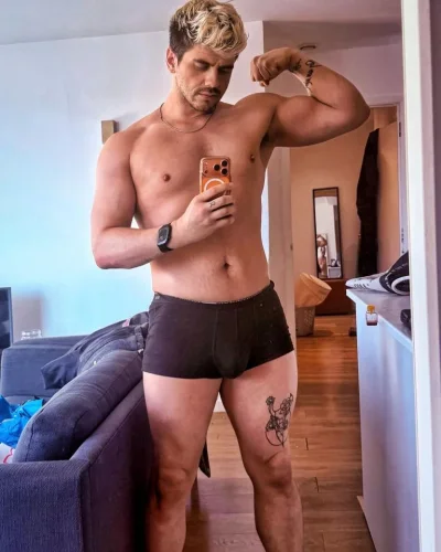 Alberto photo 17, slavic, curvy, blonde hair, 185 cm, 90 kg, Hong Kong