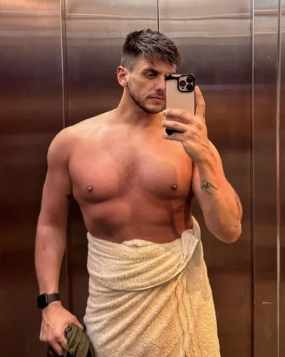Alberto photo 4, slavic, curvy, blonde hair, 185 cm, 90 kg, Hong Kong
