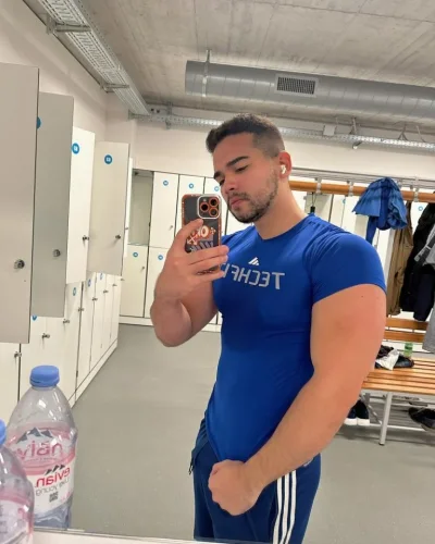 Harold photo 17, latino, curvy, black hair, 180 cm, 81 kg, Hong Kong