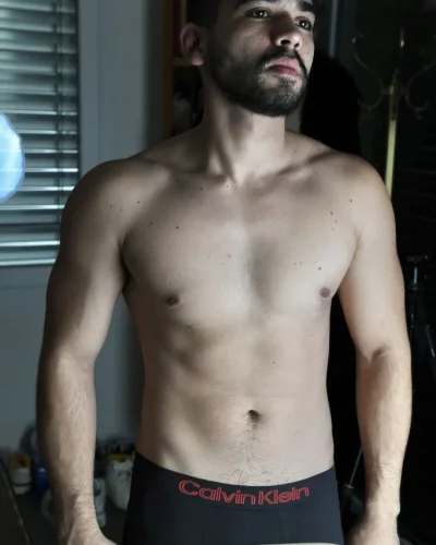 Harold photo 31, latino, curvy, black hair, 180 cm, 81 kg, Hong Kong
