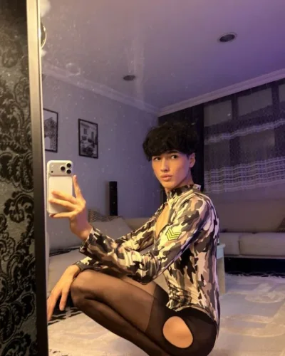 Ford photo 20, asian, average, brunette, 183 cm, 65 kg, Hong Kong