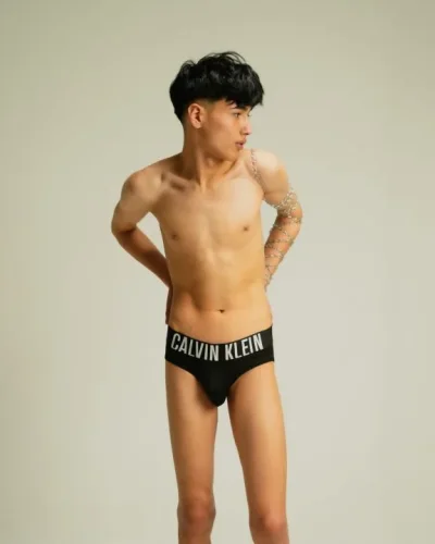 Ford photo 3, asian, average, brunette, 183 cm, 65 kg, Hong Kong