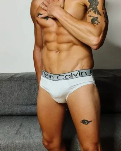 Alexis photo 6, european, athletic, brunette, 180 cm, 74 kg, Hong Kong