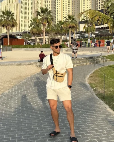 Mathew photo 2, latino, average, brunette, 178 cm, 68 kg, Hong Kong