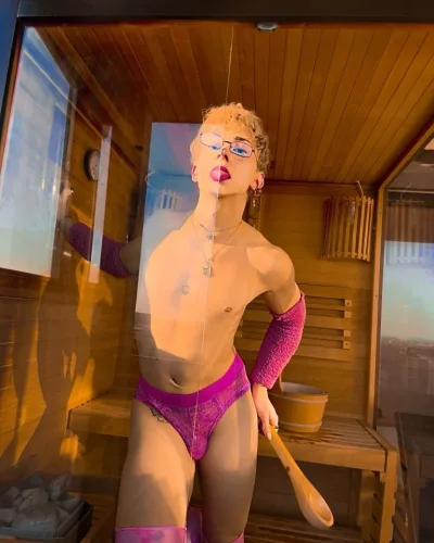 Zarcy photo 43, latino, average, blonde hair, 175 cm, 65 kg, Hong Kong