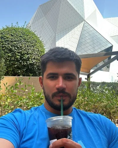 Enkaz photo 6, latino, curvy, black hair, 198 cm, 105 kg, Hong Kong