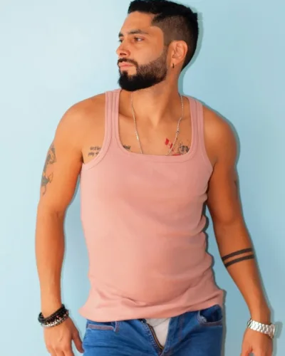 Tito photo 3, latino, athletic, black hair, 173 cm, 68 kg, Hong Kong