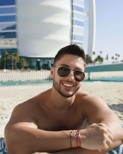 Xavier photo 10, slavic, athletic, black hair, 185 cm, 81 kg, Hong Kong