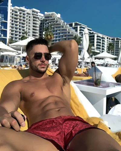 Xavier photo 19, slavic, athletic, black hair, 185 cm, 81 kg, Hong Kong