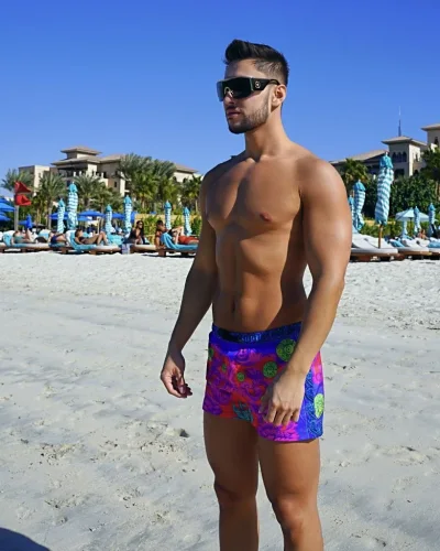 Xavier photo 4, slavic, athletic, black hair, 185 cm, 81 kg, Hong Kong