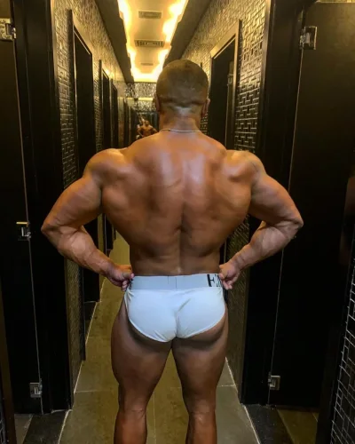 Charles photo 1, european, curvy, brunette, 178 cm, 105 kg, Hong Kong