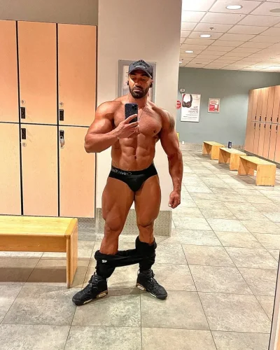 Charles photo 23, european, curvy, brunette, 178 cm, 105 kg, Hong Kong