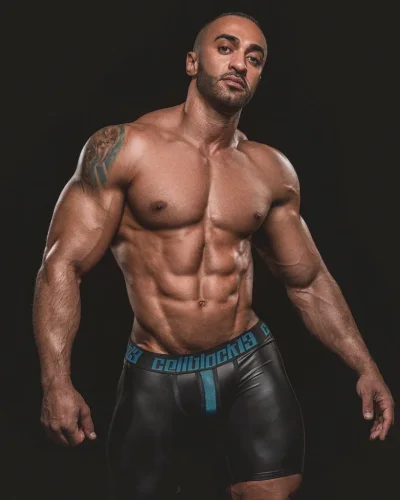 Charles photo 33, european, curvy, brunette, 178 cm, 105 kg, Hong Kong
