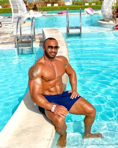 Charles photo 38, european, curvy, brunette, 178 cm, 105 kg, Hong Kong