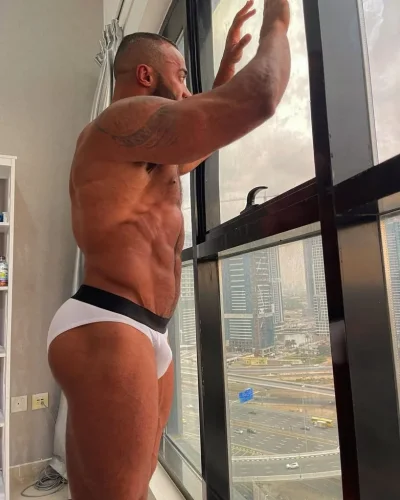 Charles photo 42, european, curvy, brunette, 178 cm, 105 kg, Hong Kong