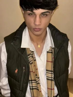Vasily photo 1, european, average, black hair, 178 cm, 63 kg, Hong Kong