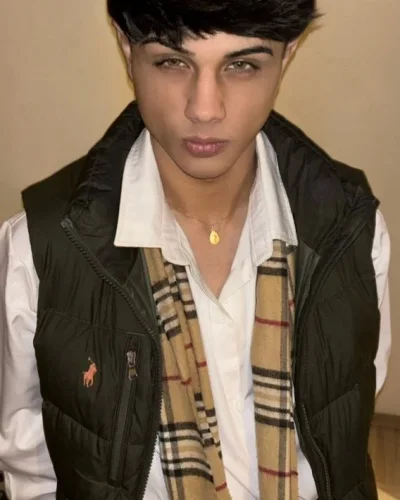 Vasily photo 1, european, average, black hair, 178 cm, 63 kg, Hong Kong
