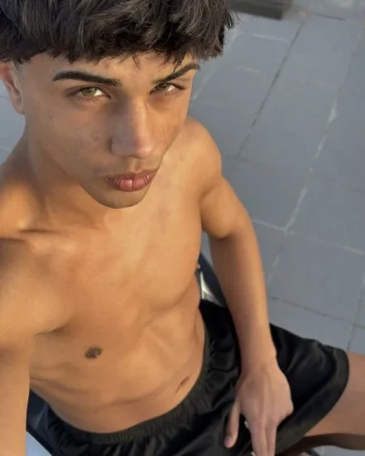Vasily photo 4, european, average, black hair, 178 cm, 63 kg, Hong Kong