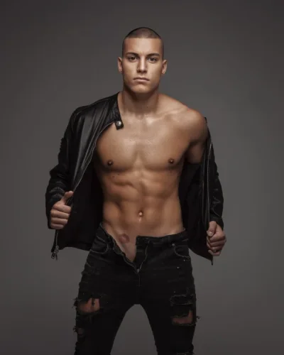 Dominic photo 5, slavic, curvy, black hair, 185 cm, 86 kg, Hong Kong