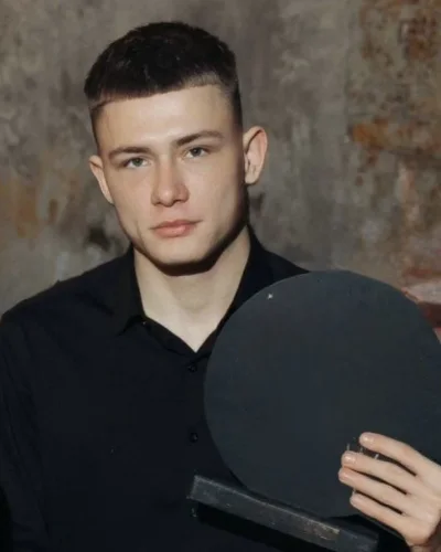 Tyler photo 13, latino, average, brunette, 185 cm, 68 kg, Hong Kong