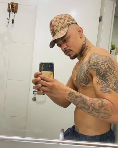 Vini photo 5, latino, curvy, blonde hair, 185 cm, 86 kg, Hong Kong