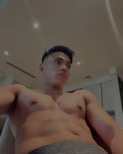 Nico photo 2, asian, average, black hair, 163 cm, 54 kg, Hong Kong